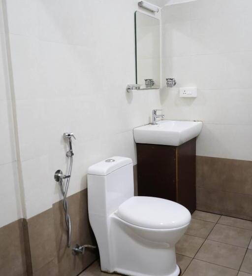 발코니 디럭스 룸, Edens Munnar