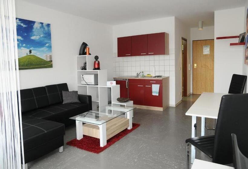 آپارتمان 1 خوابه, Seeger Living Classic East