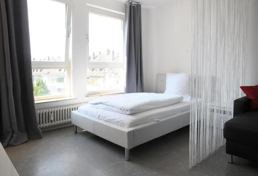 آپارتمان 1 خوابه, Seeger Living Classic East