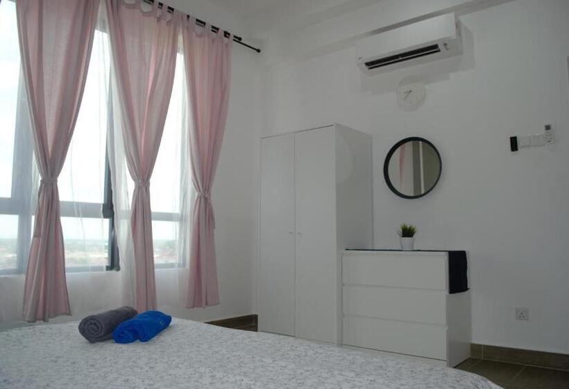 침실 2개 아파트, Zulanie Suite Troika Residence, Spacious And Cozy With Pool, Free Wifi & Netflix In Golden Triangle