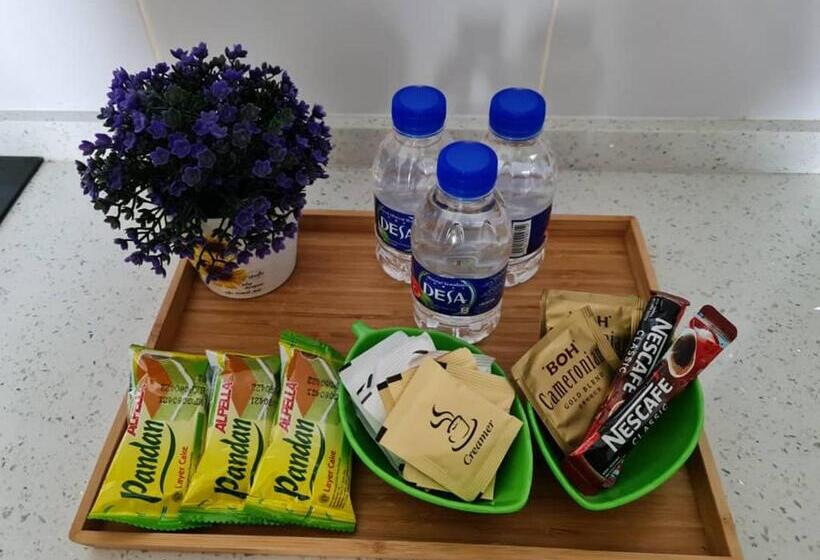 패밀리 스위트, Zulanie Suite Troika Residence, Spacious And Cozy With Pool, Free Wifi & Netflix In Golden Triangle