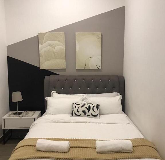 Suite 2 Dormitoare, Zulanie Suite Troika Residence, Spacious And Cozy With Pool, Free Wifi & Netflix In Golden Triangle