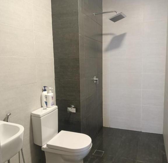 Suite Deluxe, Zulanie Suite Troika Residence, Spacious And Cozy With Pool, Free Wifi & Netflix In Golden Triangle