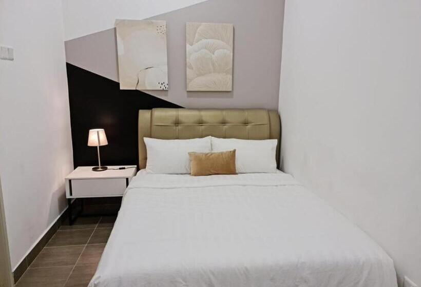 패밀리 스위트, Zulanie Suite Troika Residence, Spacious And Cozy With Pool, Free Wifi & Netflix In Golden Triangle