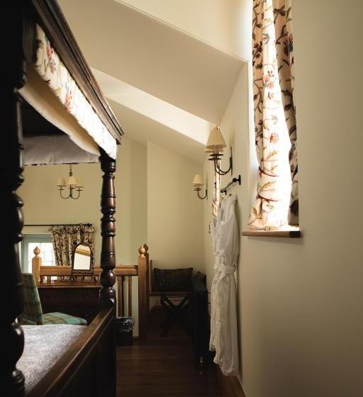 Люкс Deluxe Кровать Кинг, Mingary Castle Restaurant With Rooms