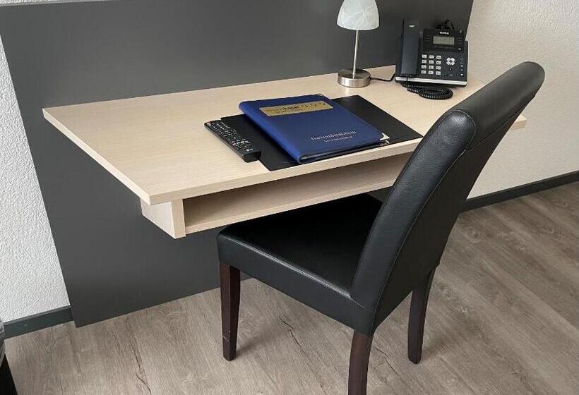 חדר סטנדרט יחיד, Airporthotel Grenchen