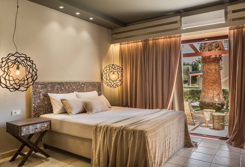 Семейный Номер Deluxe, Avithos Resort