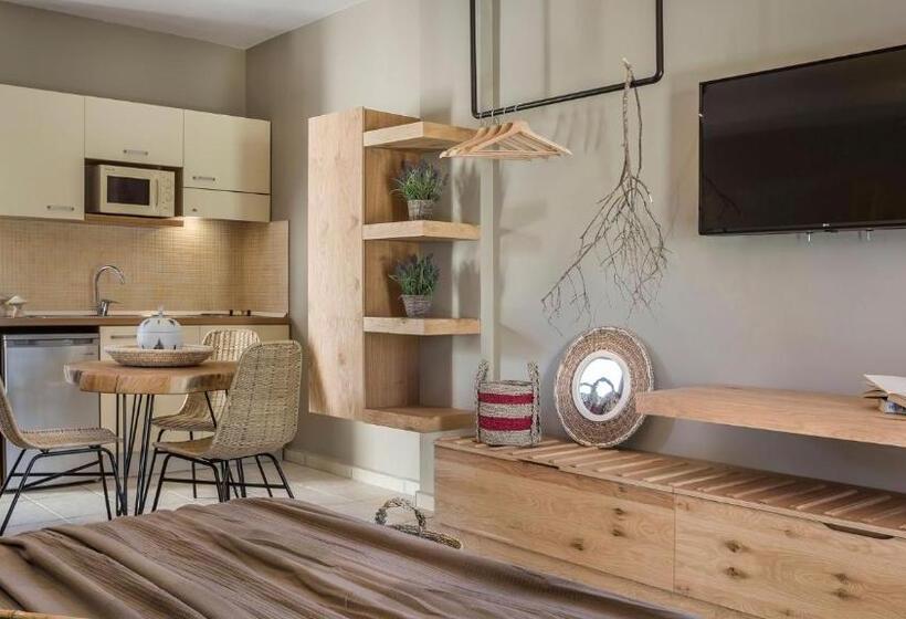 Семейный Номер Deluxe, Avithos Resort