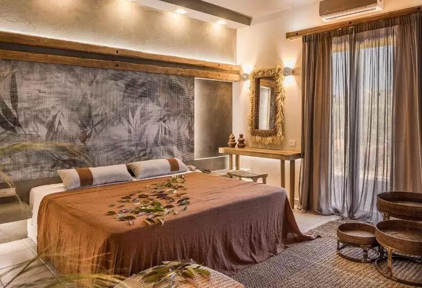استودیوی استاندارد, Avithos Resort