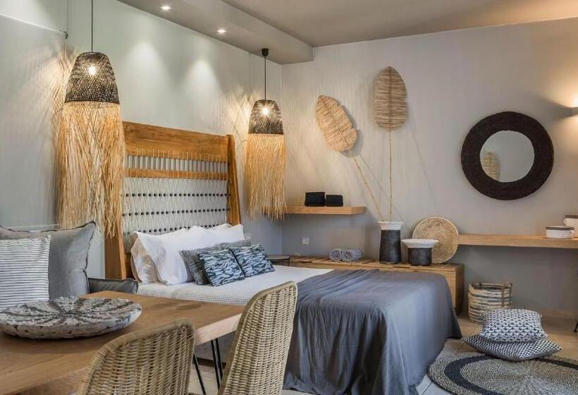 Семейный Номер Deluxe, Avithos Resort