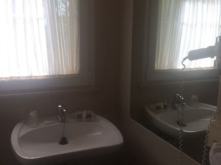 Трехместный Номер Классика, Accademia