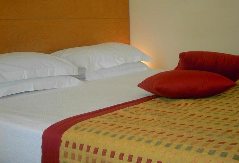 Семейный Номер Классика, Accademia