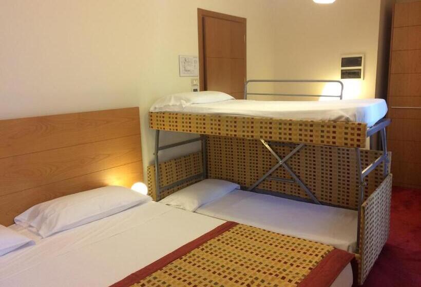 Семейный Номер Классика, Accademia