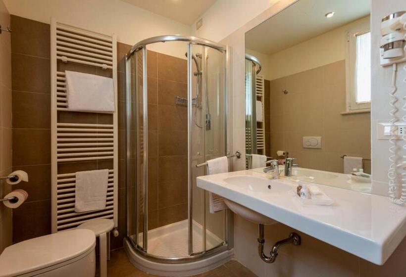 Семейный Номер Классика, Accademia