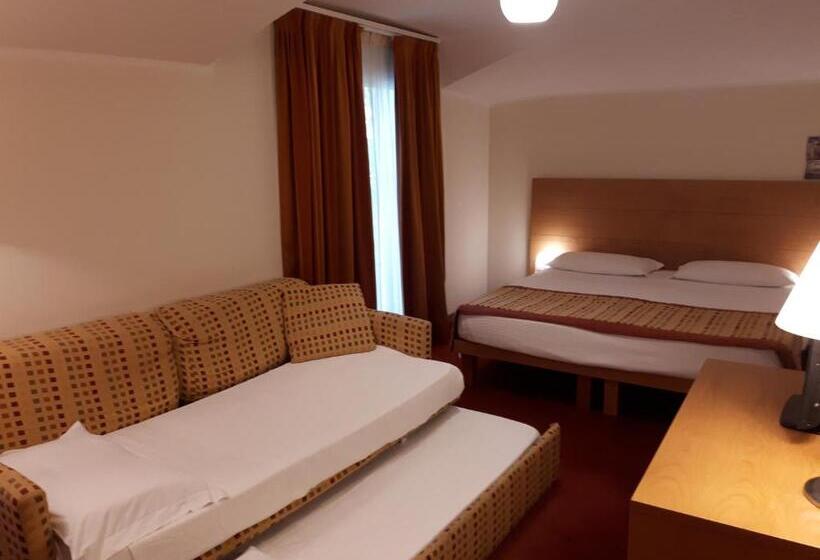 Семейный Номер Superior, Accademia