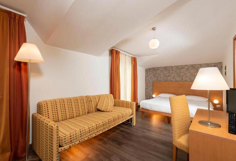 Семейный Номер Superior, Accademia