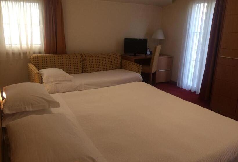 Трехместный Номер Superior, Accademia