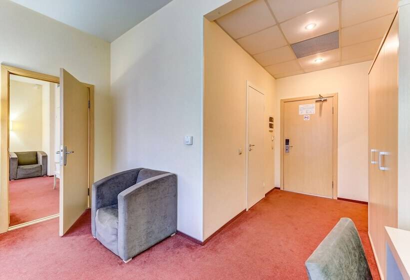 سوییت, Aquarium