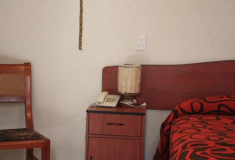 Номер Стандарт, Casa De La Luna