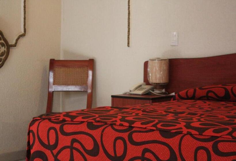 Номер Стандарт, Casa De La Luna