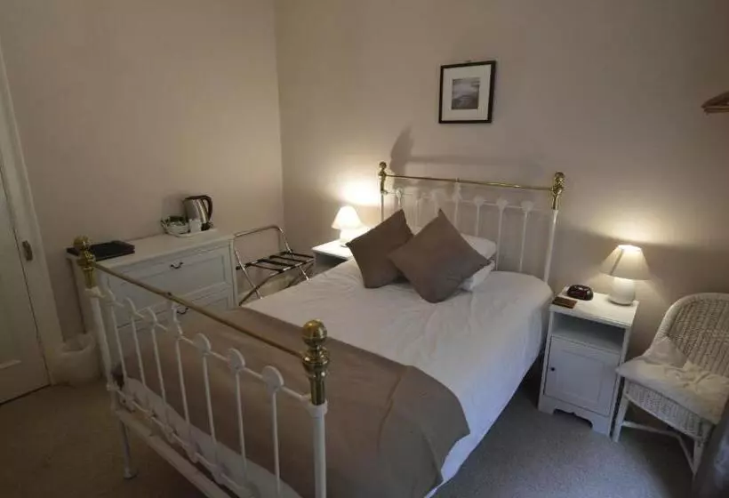 エコノミールーム, Creag Mhor Lodge