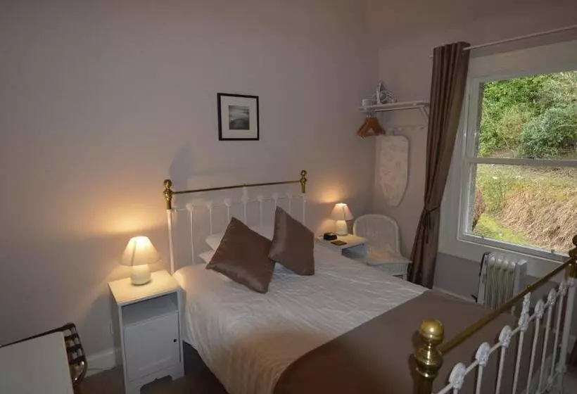 エコノミールーム, Creag Mhor Lodge