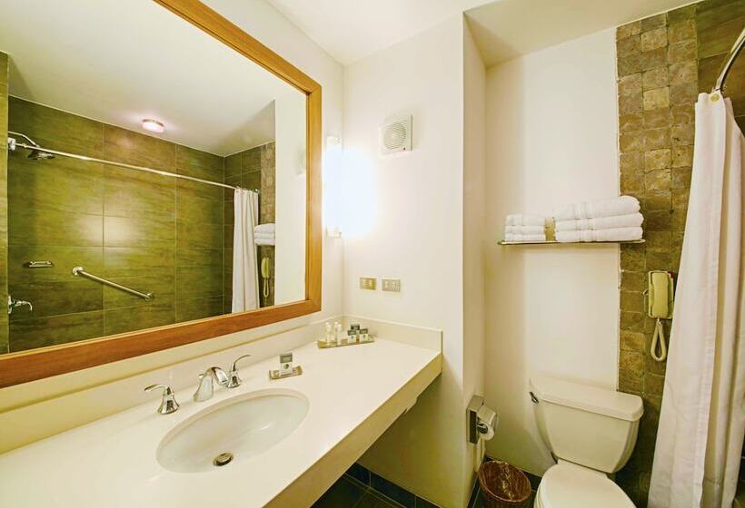 סוויטה נוף לים, The Legend Paracas Resort, A Destination By Hyatt