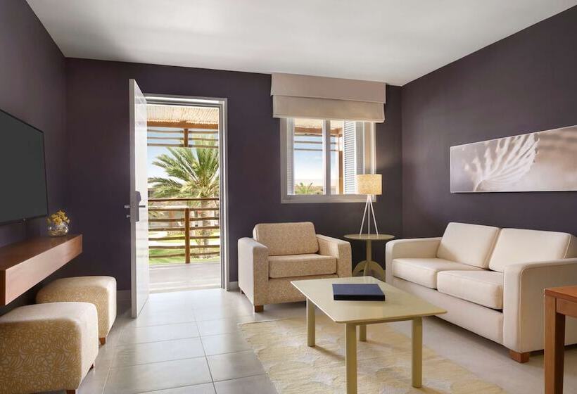 סוויטה נוף לים, The Legend Paracas Resort, A Destination By Hyatt