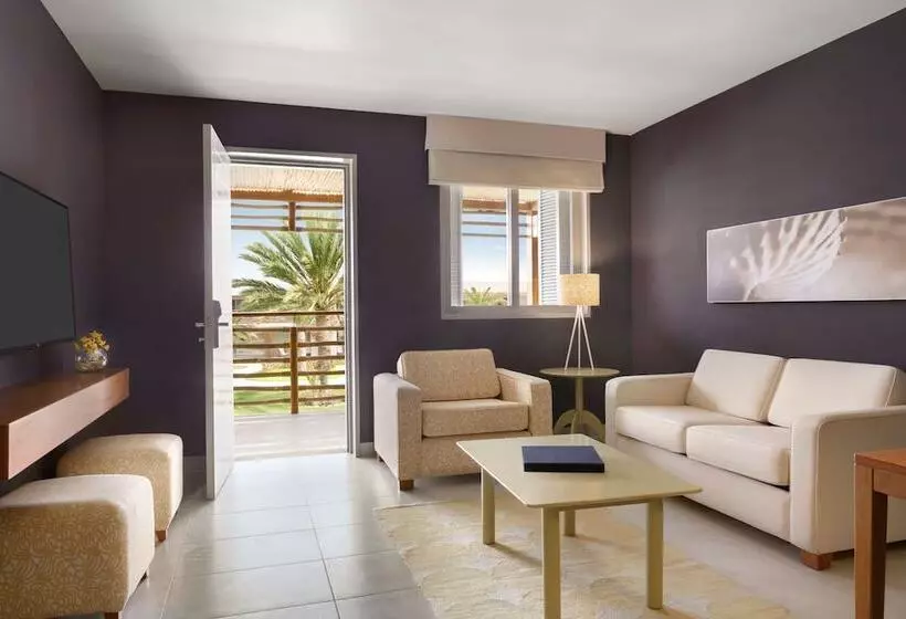 سوییت با چشم‌انداز دریا, The Legend Paracas Resort, A Destination By Hyatt