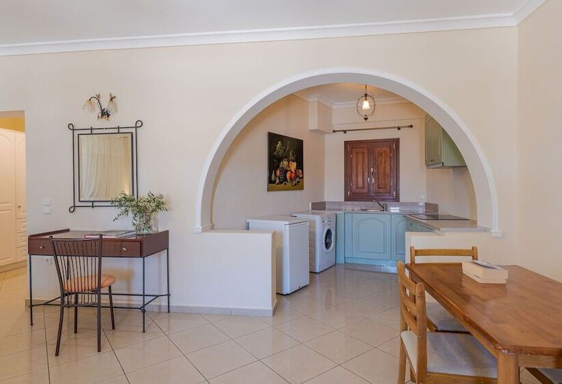 패밀리 룸, Epavlis Hotel & Spa