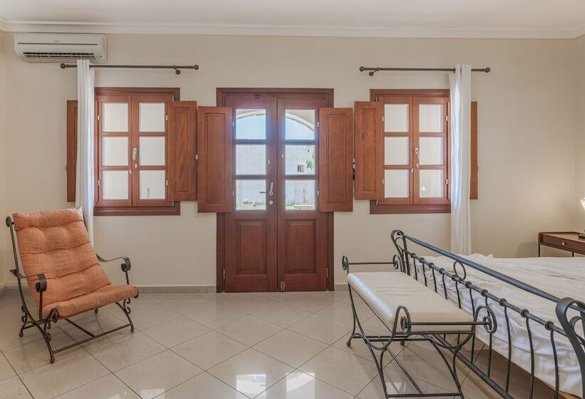 패밀리 룸, Epavlis Hotel & Spa