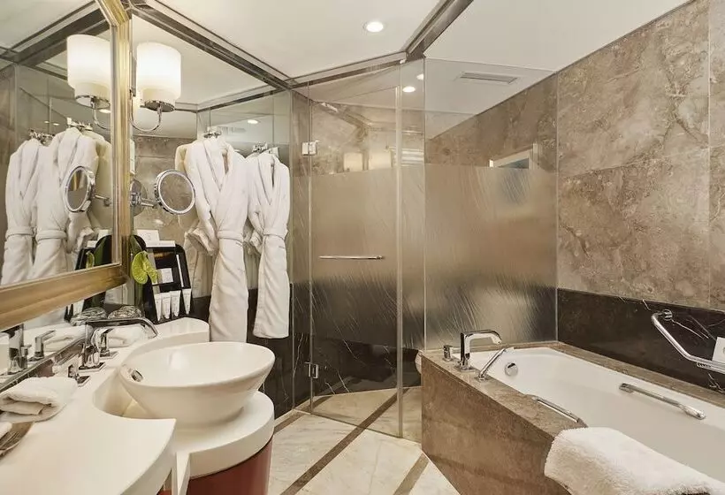 اتاق سوپریور با چشم‌انداز شهر, Grand Kempinski Hotel Shanghai