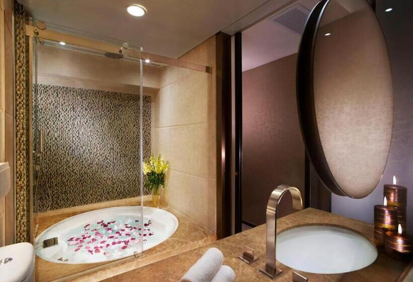 اتاق پرمیوم, Harbour Grand Hong Kong