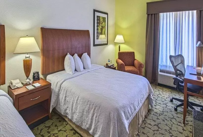 اتاق استاندارد, Hilton Garden Inn Huntsville/space Center