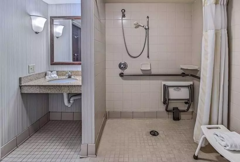 اتاق استاندارد برای معلولان, Hilton Garden Inn Huntsville/space Center