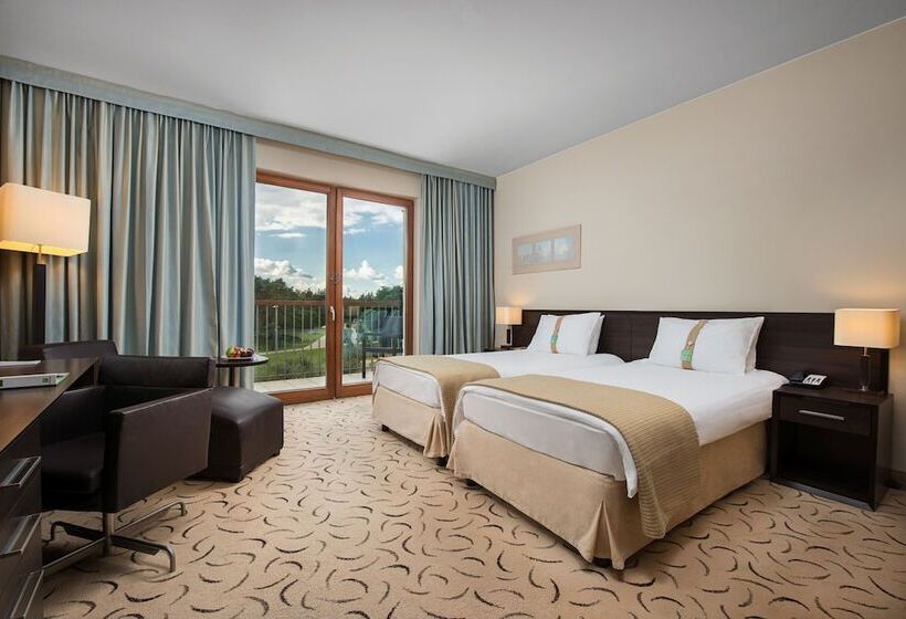 Номер Премиум, Holiday Inn Resort Warsaw Józefów, An Ihg