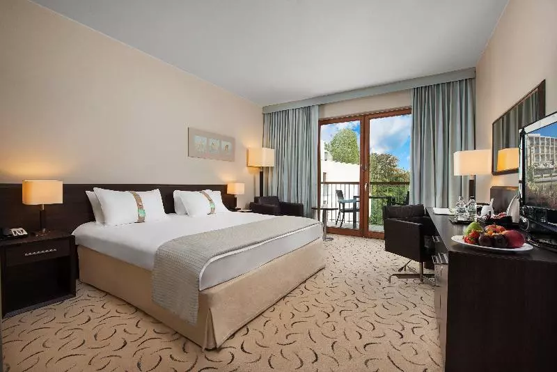 اتاق پرمیوم, Holiday Inn Resort Warsaw Józefów, An Ihg