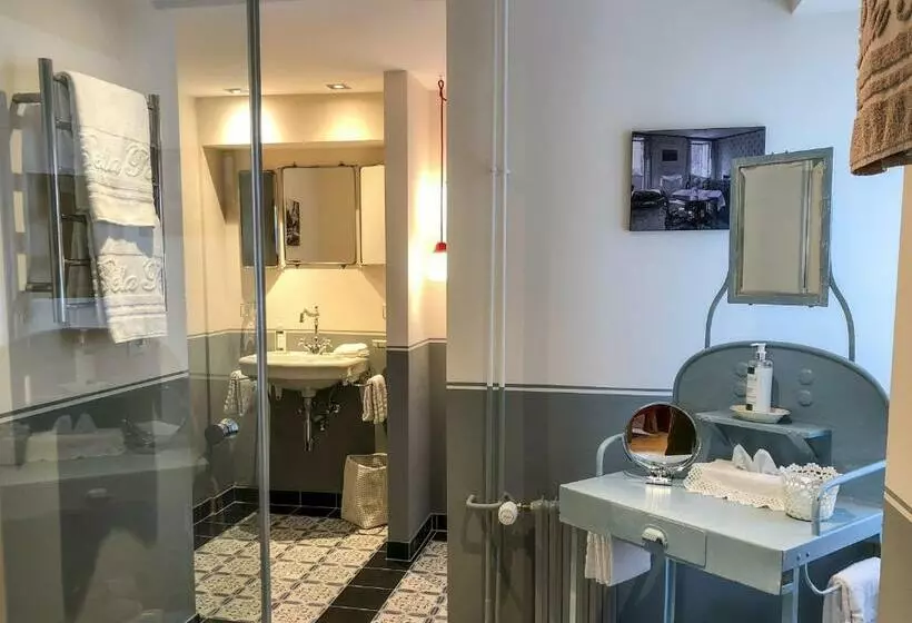 スタンダードルーム, Hôtel Bella Tola & Spa