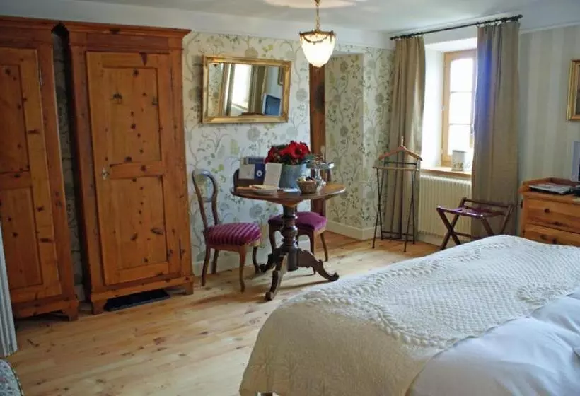 マウンテンビューデラックスルーム, Hôtel Bella Tola & Spa
