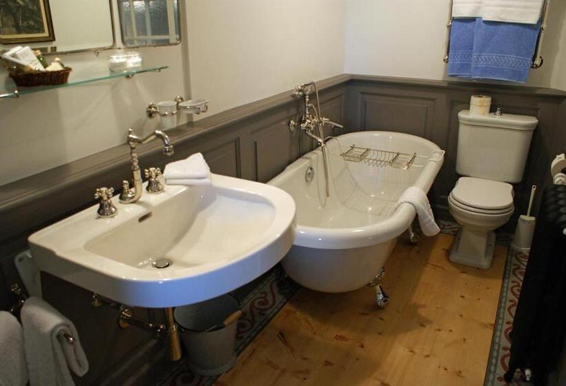 חדר דלוקס עם נוף להרים, Hôtel Bella Tola & Spa