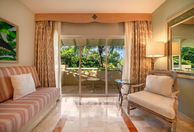 جناح جونيور, Iberostar Waves Paraíso del Mar