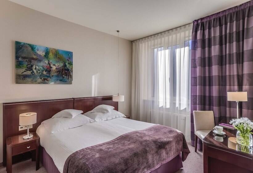 غرفة قياسية, Kossak