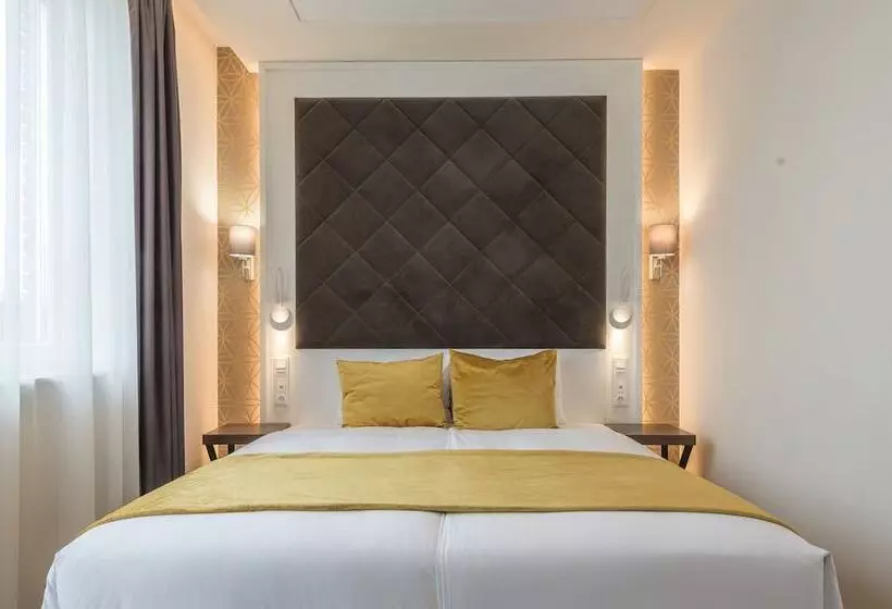 コンフォートルーム, Leonardo Boutique Hotel Budapest M Square