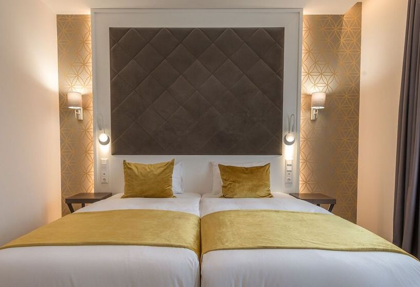 コンフォートルーム, Leonardo Boutique Hotel Budapest M Square