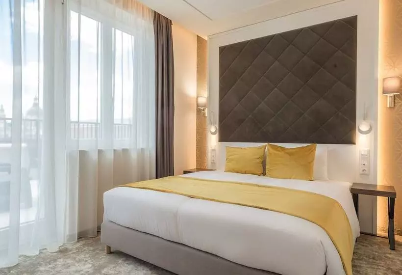 コンフォートルーム, Leonardo Boutique Hotel Budapest M Square