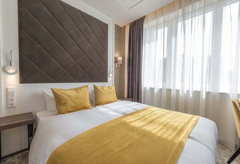 Номер Стандарт, Leonardo Boutique Hotel Budapest M Square