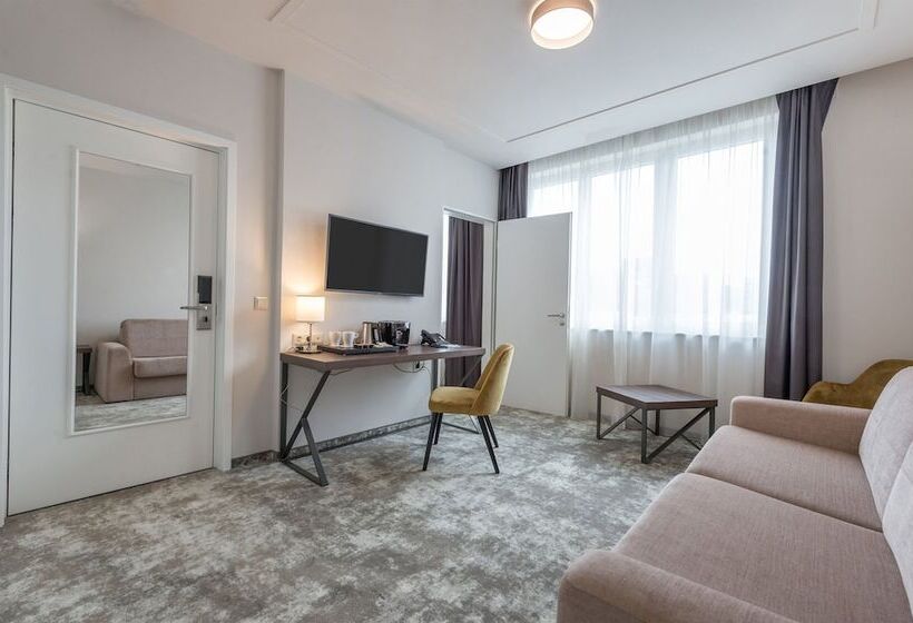 スイート, Leonardo Boutique Hotel Budapest M Square