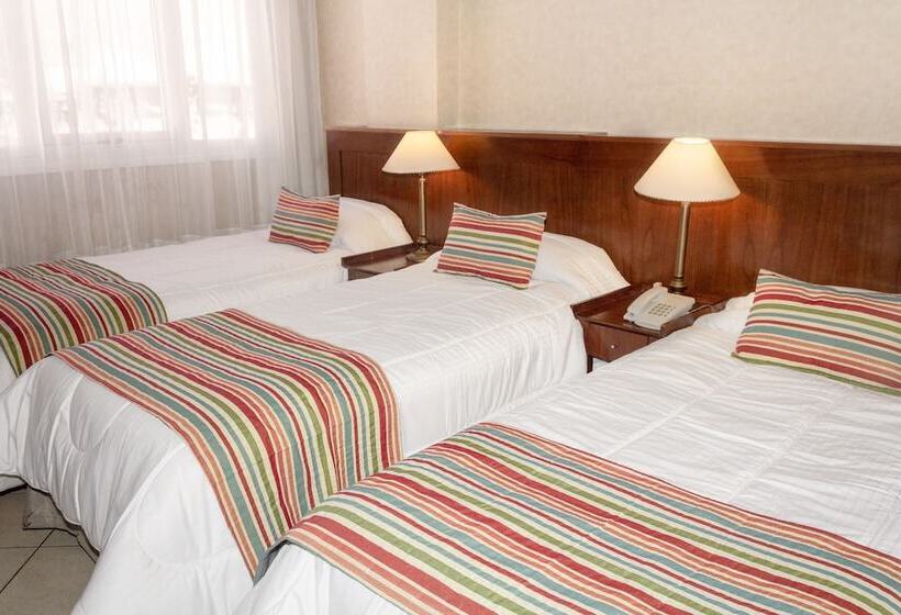 اتاق استاندارد سه نفره, O2 Hotel Buenos Aires