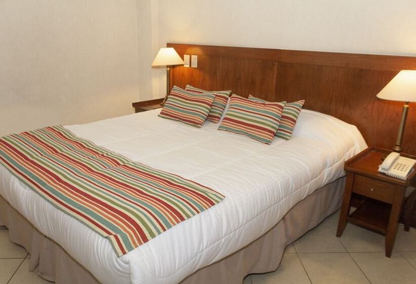 اتاق استاندارد چهار تخته, O2 Hotel Buenos Aires