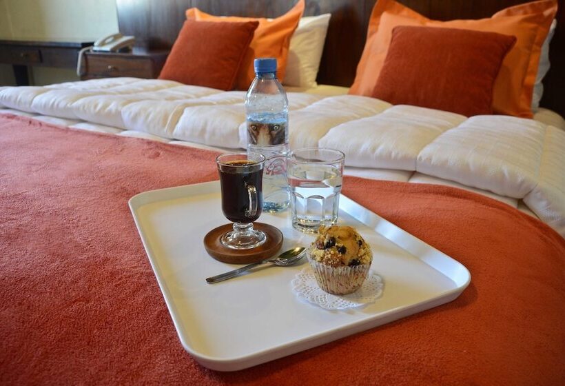 اتاق استاندارد چهار تخته, O2 Hotel Buenos Aires